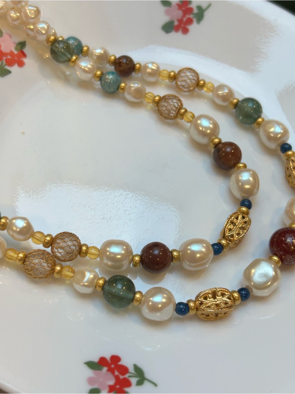 Vintage Liz Claiborne 2 Strands Faux Pearl Necklace multicolor beads gold tone